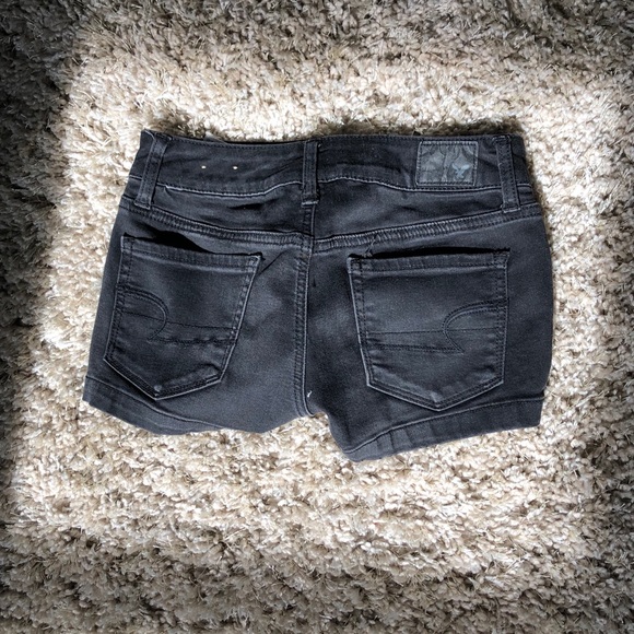 American Eagle Black Jean Shorts - Picture 2 of 2